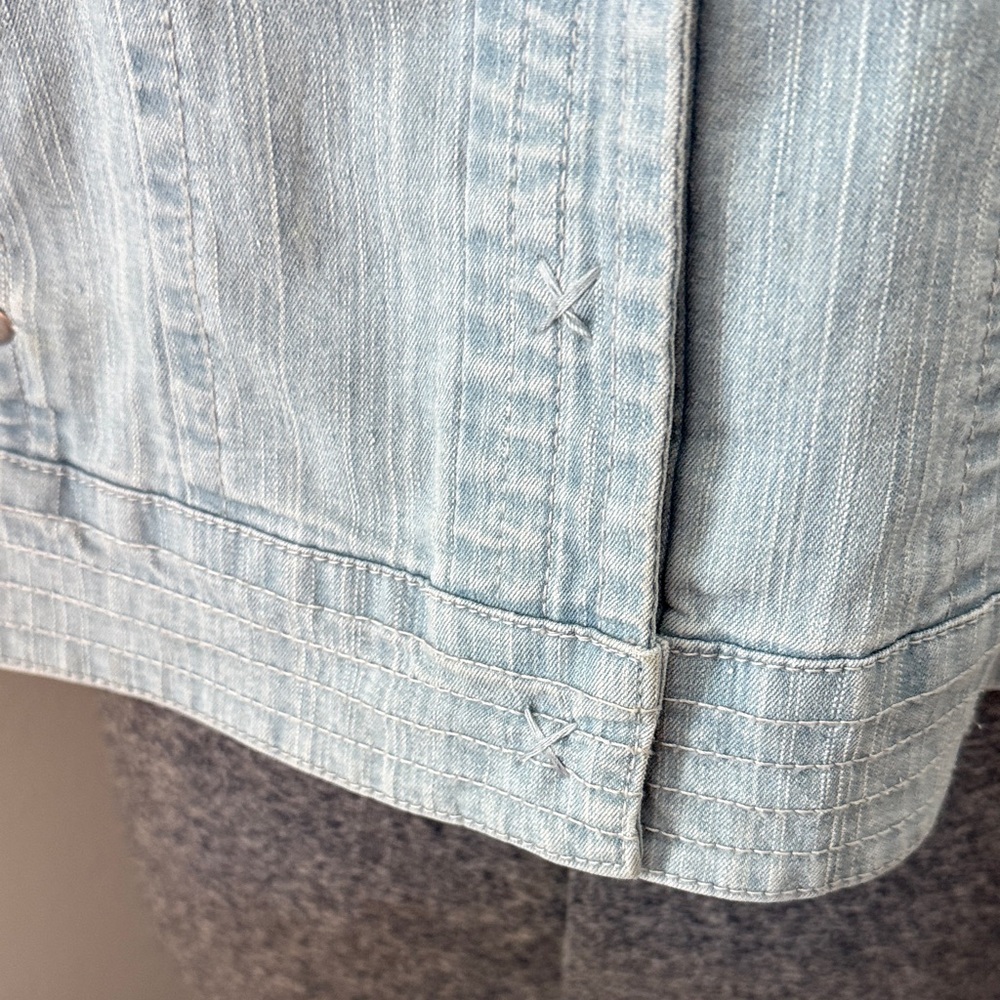 Ruby Rd. Vintage Women’s Light Blue Jean Jacket W… - image 5